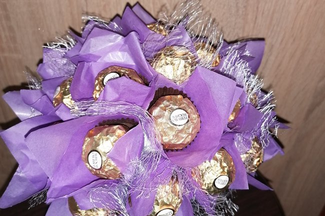 Ferrero Rocher ziedi